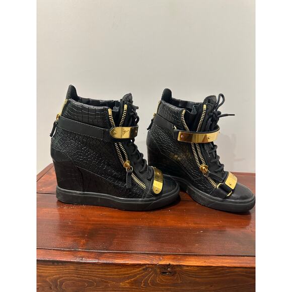 Giuseppe Zanotti Black Croc-Embossed Wedge Sneakers with Gold – Size 38 (US 8) - Picture 1 of 4